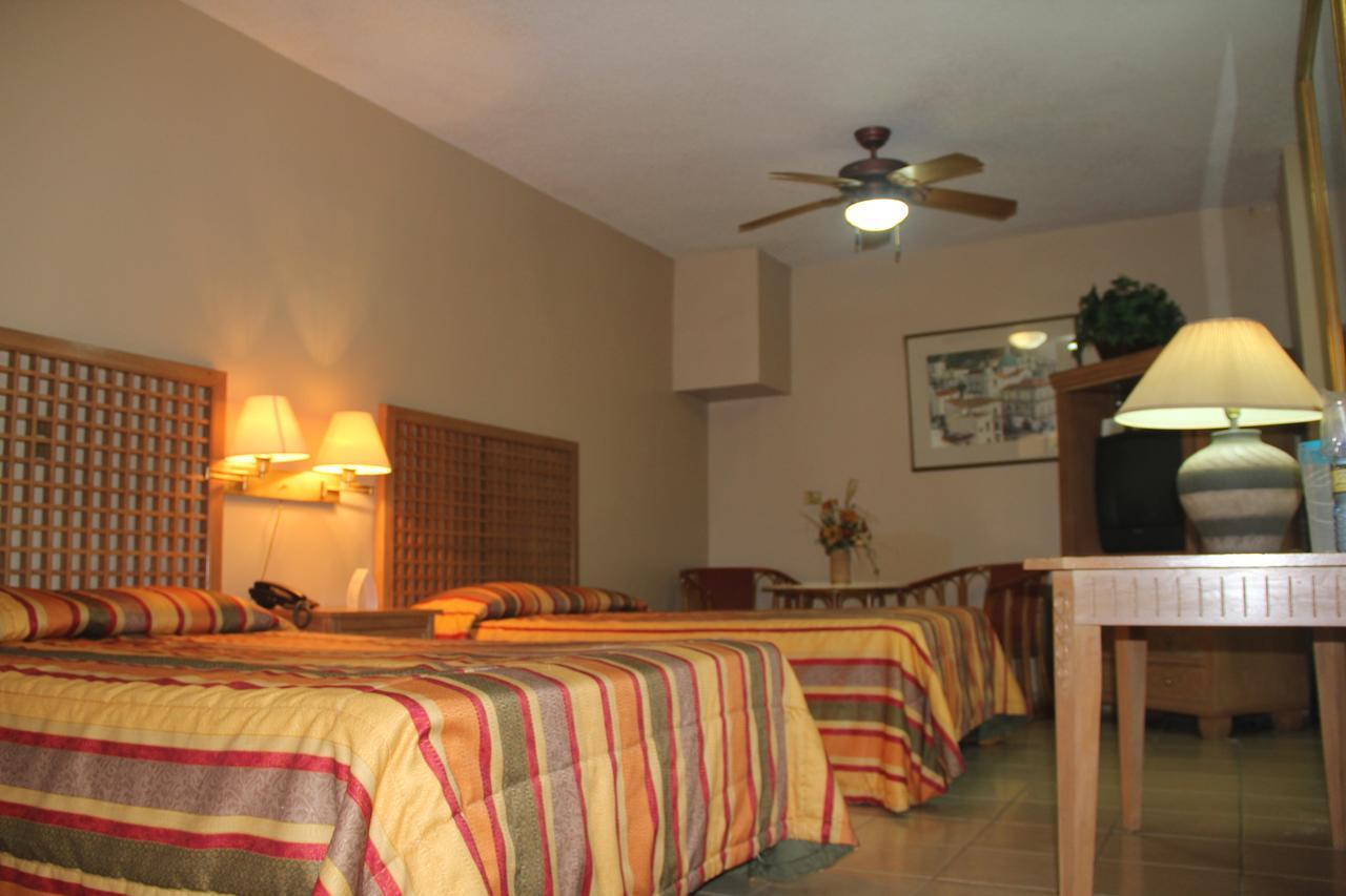 Hotel El Dorado Сабинас Экстерьер фото