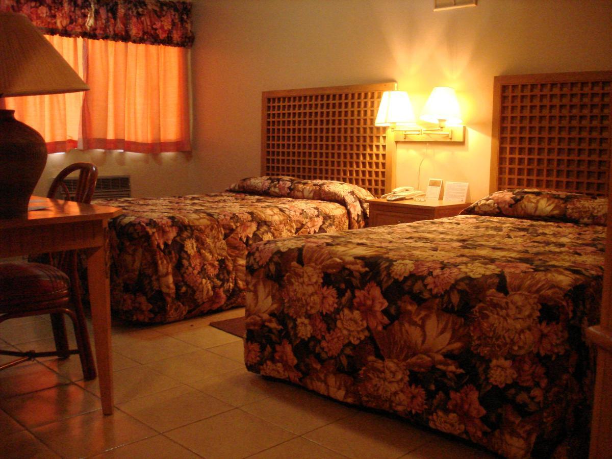 Hotel El Dorado Сабинас Экстерьер фото